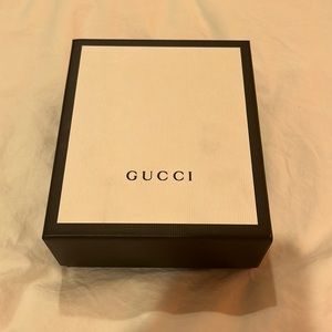 Gucci box